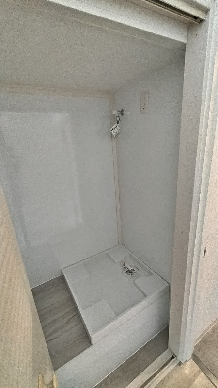 グランシャルム葛西(F-066)6階 室内洗濯機置き場