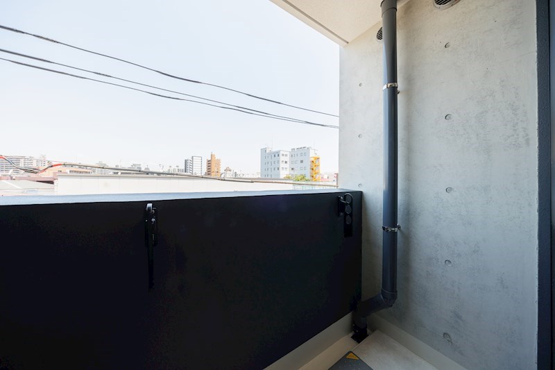 ドゥーエ梅屋敷4階 バルコニー