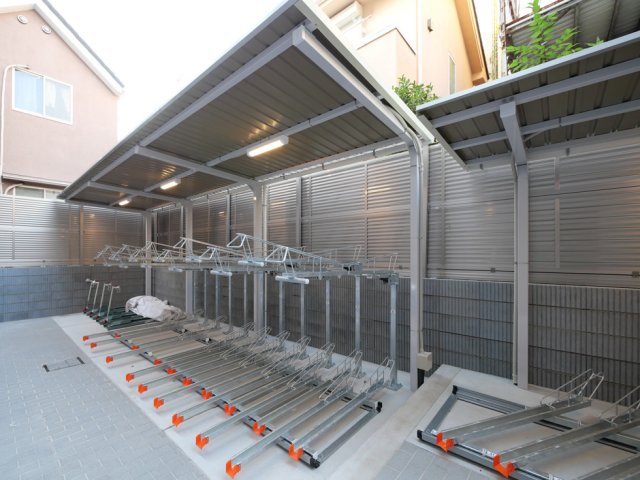 PREMIUM CUBE 中野富士見町2階 外観