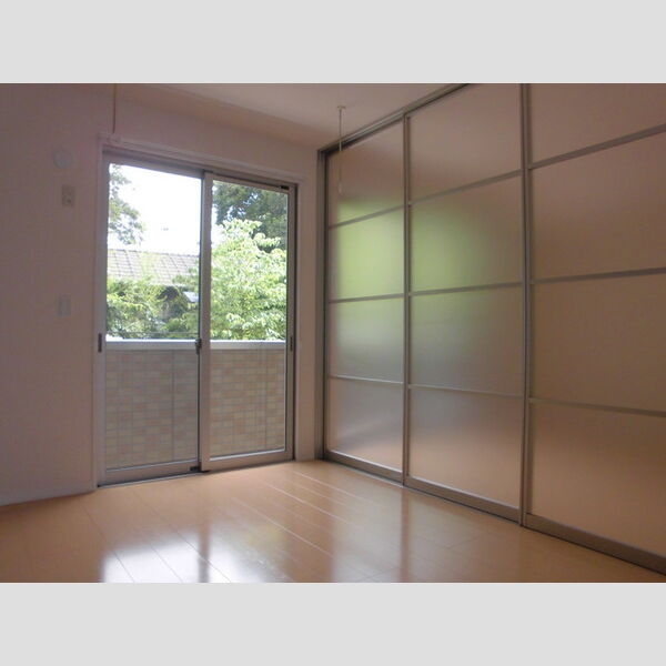 ピアニィ・レイディクス105号室 洋室2