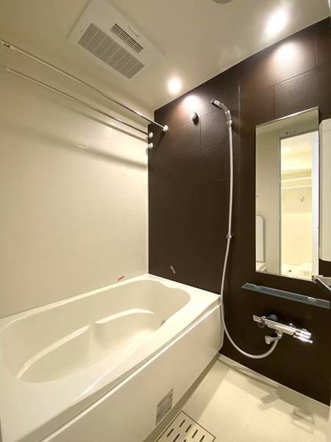 ガーラ・プレシャス横浜鶴見5階 お風呂