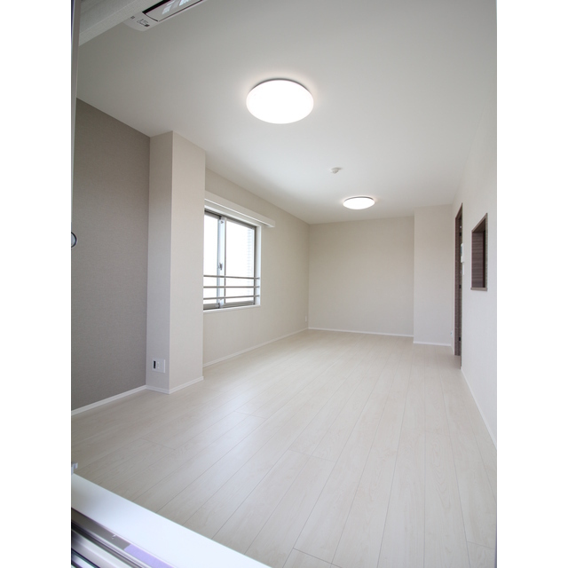 プレール・ドゥーク小竹向原 洋室約11.2帖