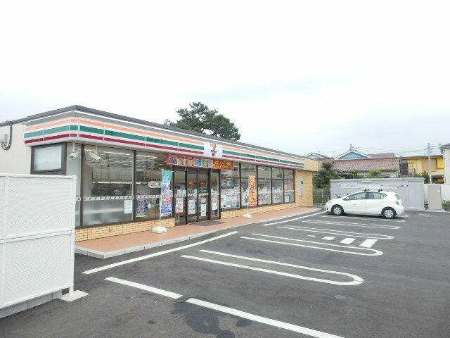 平塚市寺田縄戸建て 【コンビニエンスストア】セブンイレブン 平塚寺田縄店まで671ｍ