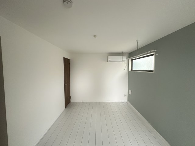 T&Fレジデンス南林間B202号室 寝室