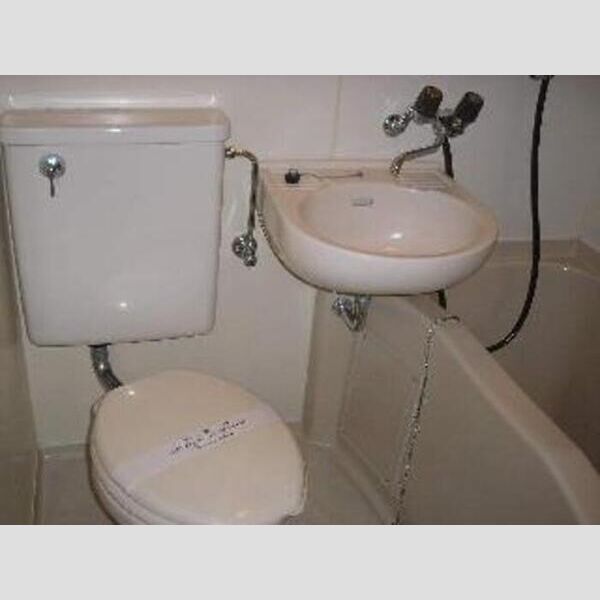 アルカキット葛西207号室 トイレ