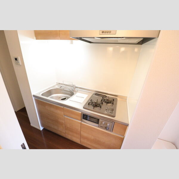 ロイヤルアーク105号室 システムキッチン