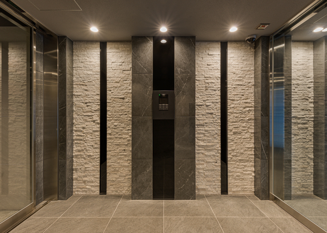 ガーラ・ステーション東神奈川8階 ロビー