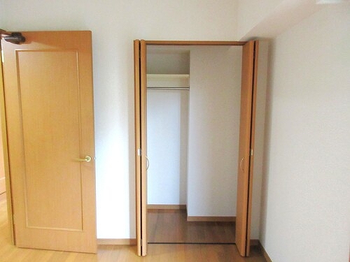 シエルグランデふなばし海神 洋室約５．２畳　クロゼット