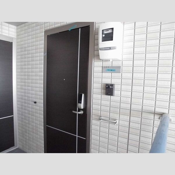 ミレニア熊谷 玄関