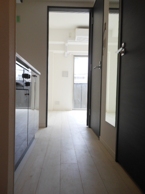 ガーラ・ヒルズ不動前3階 廊下