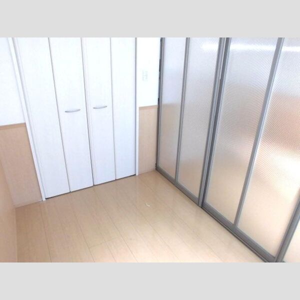 ピュアマインド　C102号室 洋室