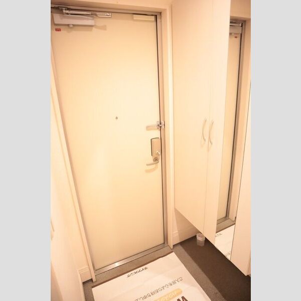 Casa Comfort　A102号室 玄関