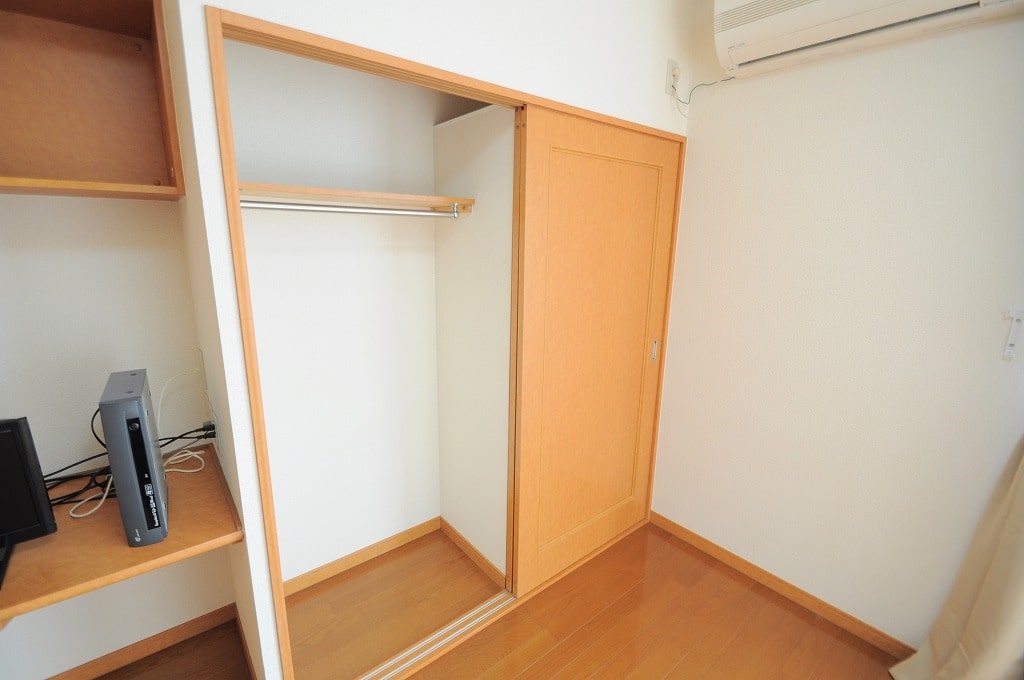 レオパレスクレール 内観