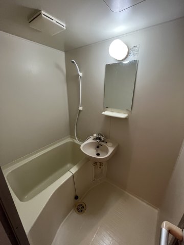 ＬＹＮＸ国領0202号室 お風呂