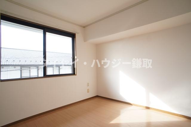 リリーヴィレッジＡ・Ｂ棟 寝室