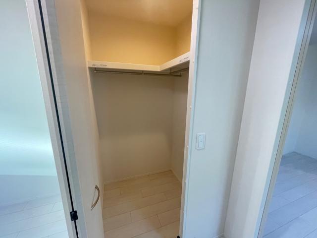 メゾン．ネクストエイト201号室 ウォークインクローゼット