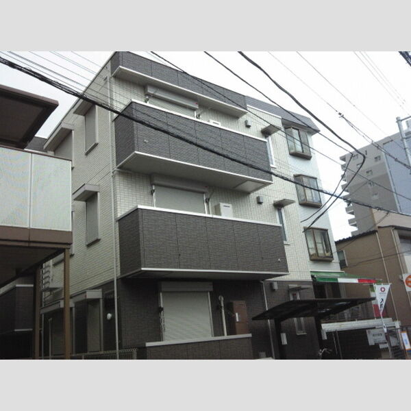 レクサス本町102号室 外観