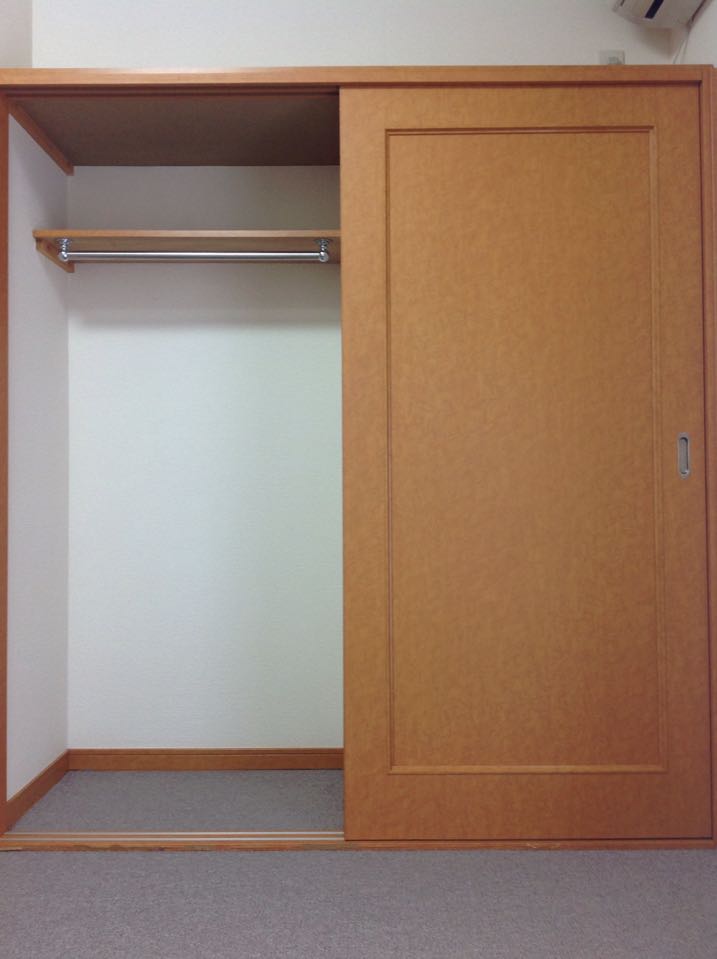 レオパレスタカオ 内観