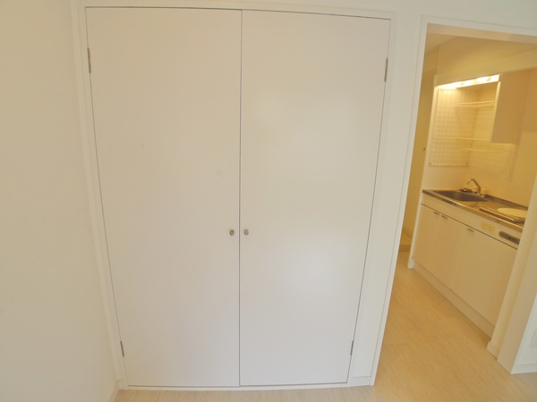 ヴァンベール101号室 収納