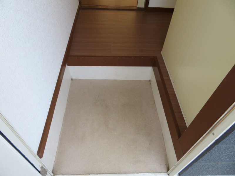 プリュニエ鎌ケ谷1階 玄関