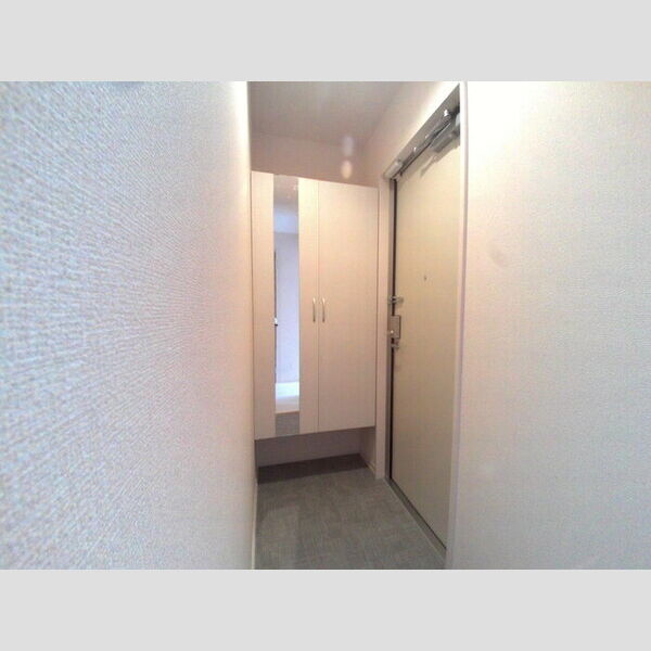 GRAND　ARBRE101号室 玄関