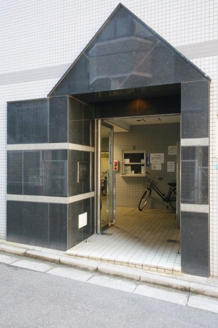 パレ・ドール池袋Ⅲ301号室 エントランス