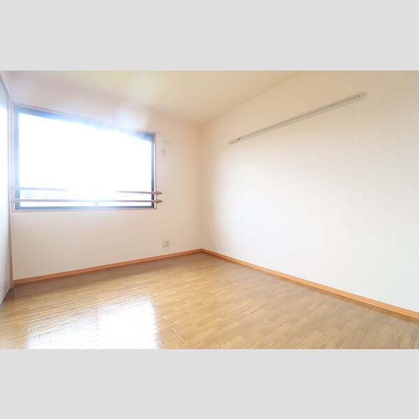 サンライズ　B202号室 洋室6帖