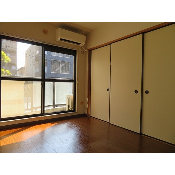 ポポラーレ壱番館0102号室 居室