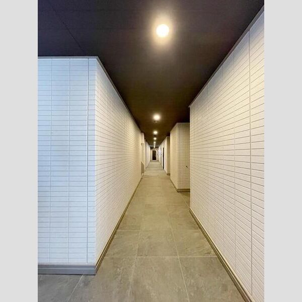 Belleville桜木町 共用廊下