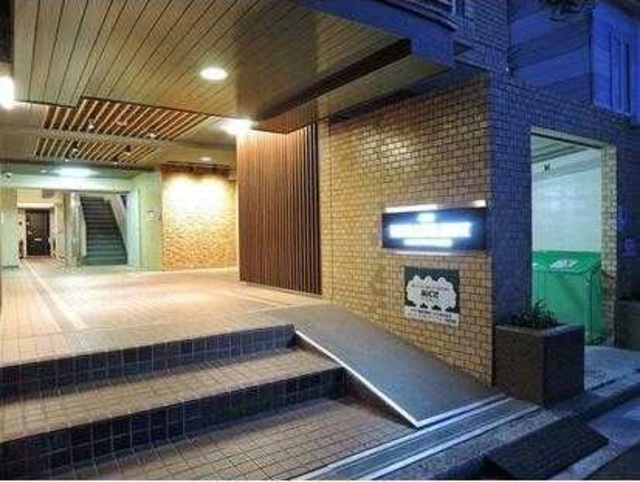 ナイスリブレスト上末吉の外観画像