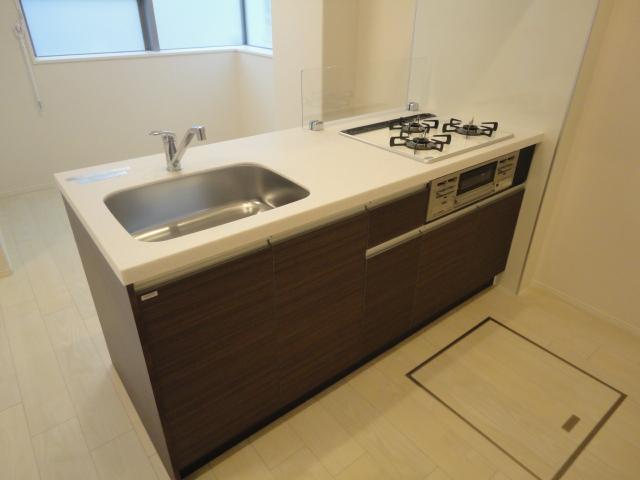 リオ　アレーナ（Ｒｉｏ　Ａｒｅｎａ）105号室 キッチン