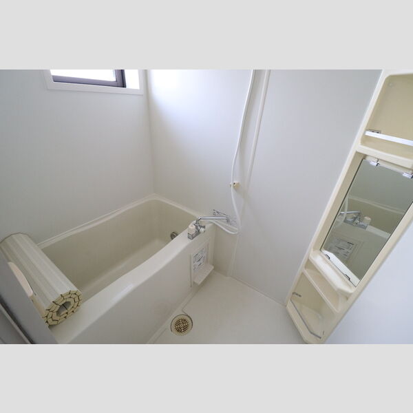 ハイツ・プリマベーラ 浴室