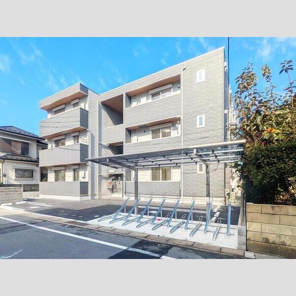 エンテスカリオンの外観画像