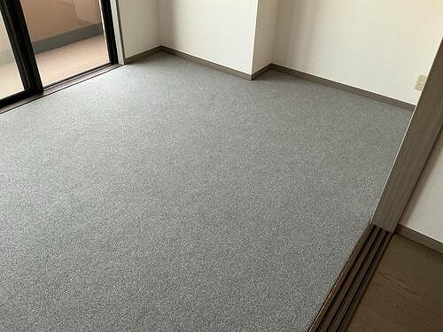 ライオンズマンション平塚宝町8階 洋室