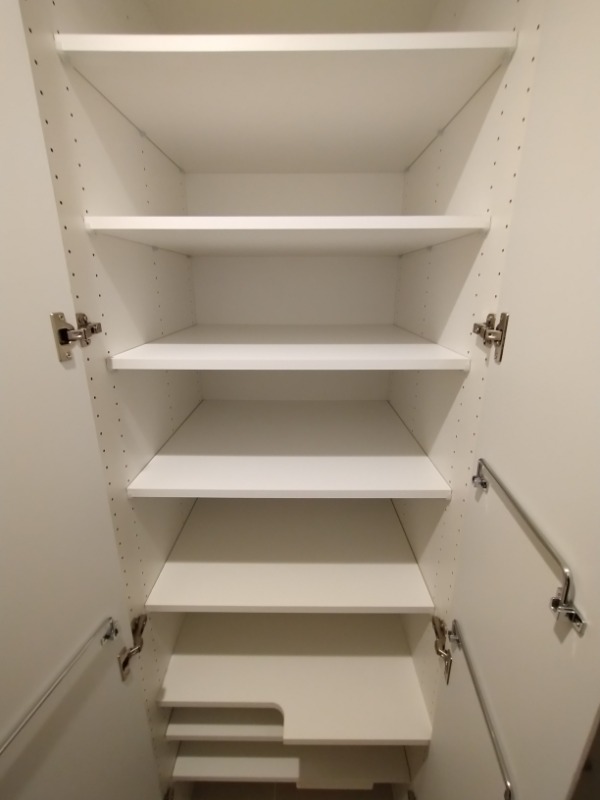 メイクスデザイン入谷アジールコート 収納