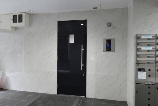 ヴィエント大森本町3階 エントランス