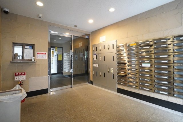 エスコート神田岩本町10階 エントランス