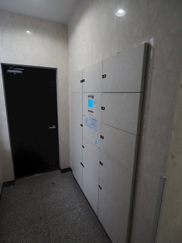 パークフラッツ渋谷代官山8階 宅配ボックス