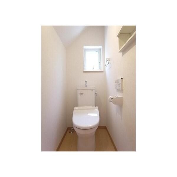 玉堤2丁目戸建 トイレ