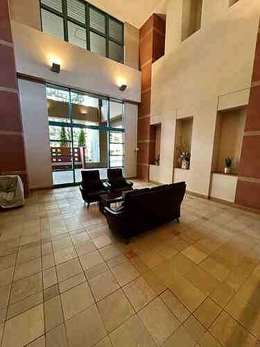 ライオンズステージ府中シティタワー30階 ロビー　※2026年3月の写真