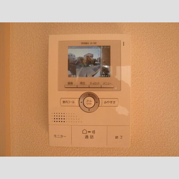 アダージョ カラーTVモニターホンで来客チェック!