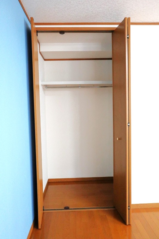 エクシード2階 収納