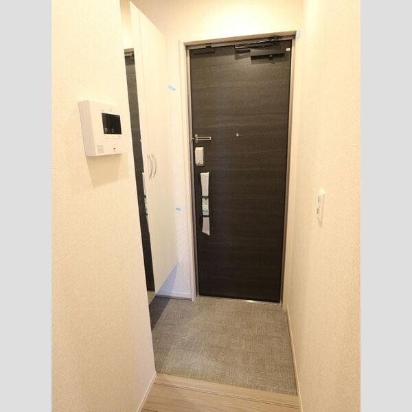 マルベリー202号室 玄関