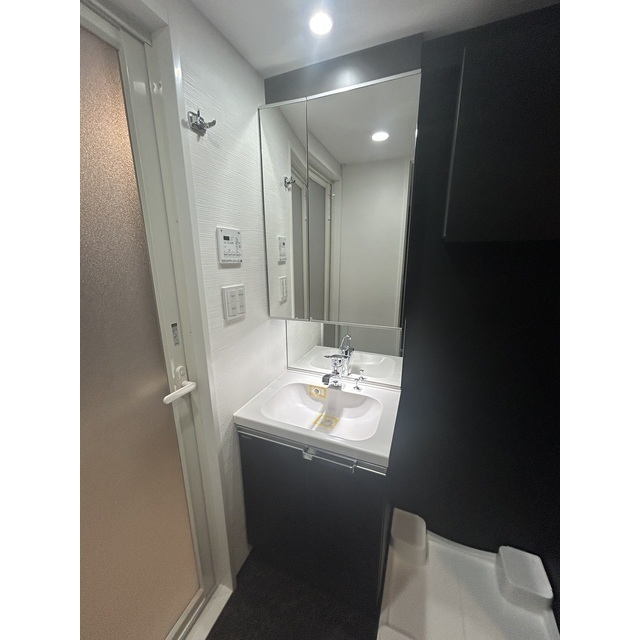 ロアール元住吉6階 内観