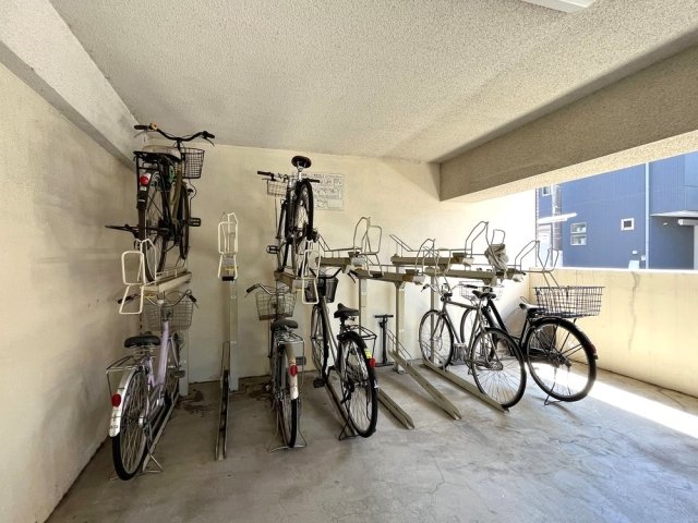 Ｂｒａｎｓｓｉｃａ練馬豊島園Ⅰ3階 駐輪場