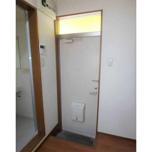 シティーライト 玄関