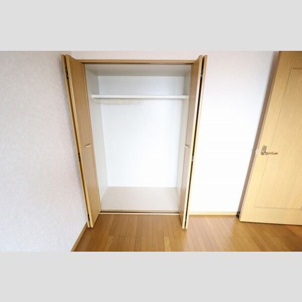 グランディール302号室 クローゼット