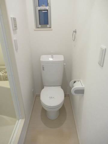 クレール西新井2階 トイレ