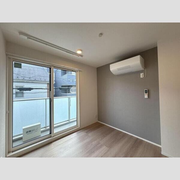 セレスティア南花畑Ⅲ201号室 洋室