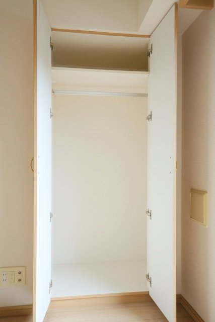 ルーブル野方伍番館 クローゼット